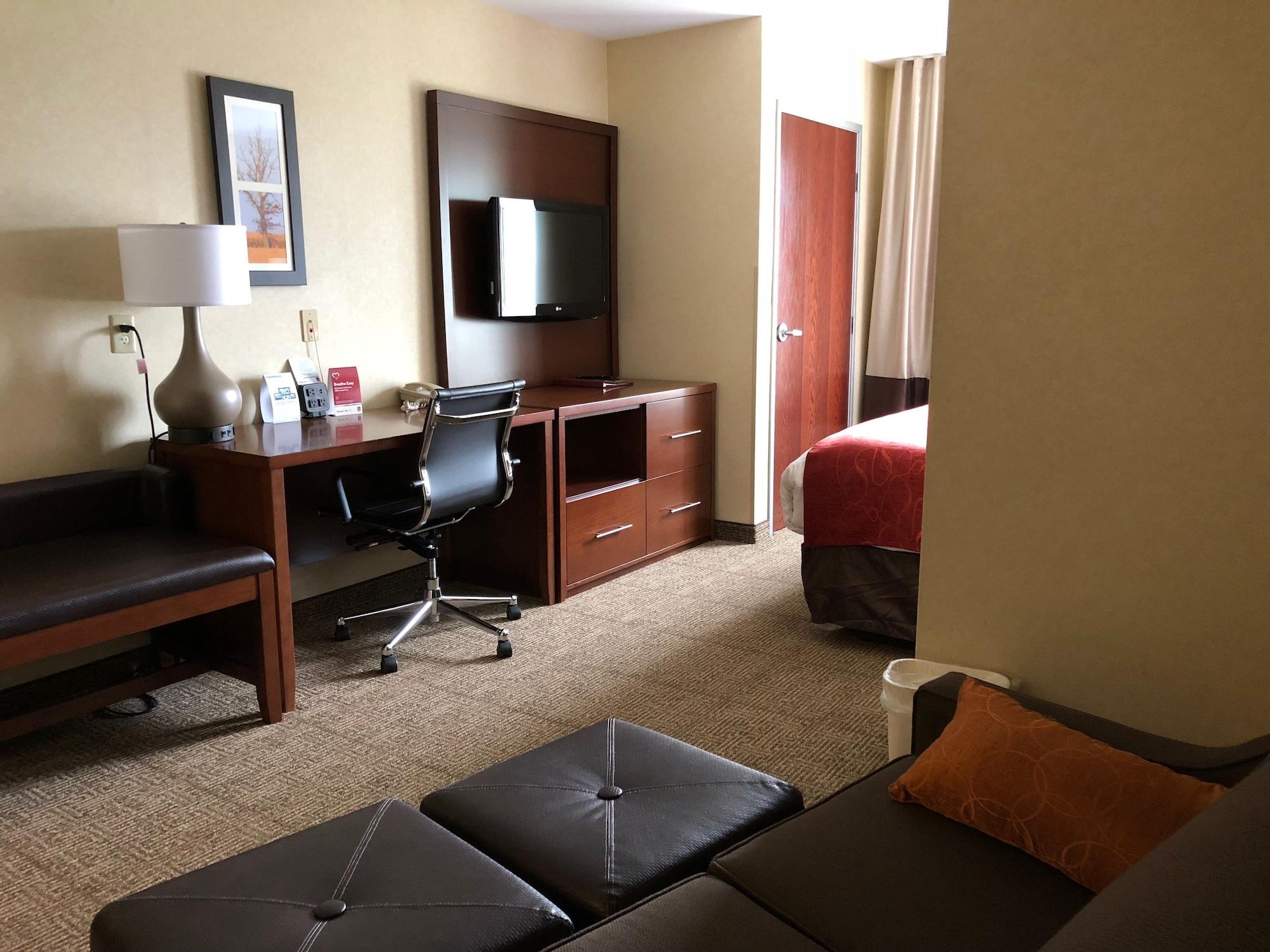 Comfort Suites South Элкхарт Экстерьер фото