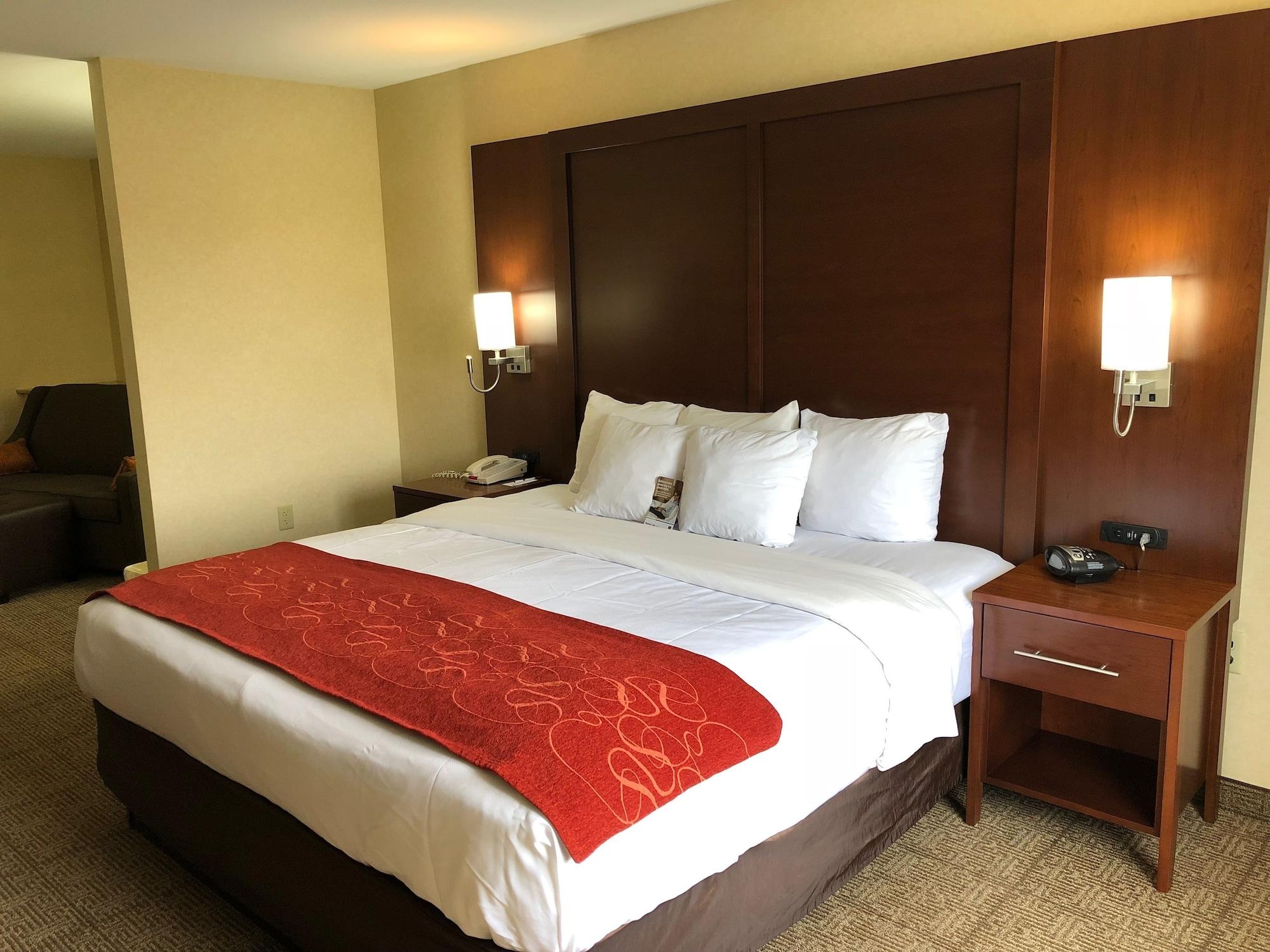 Comfort Suites South Элкхарт Экстерьер фото