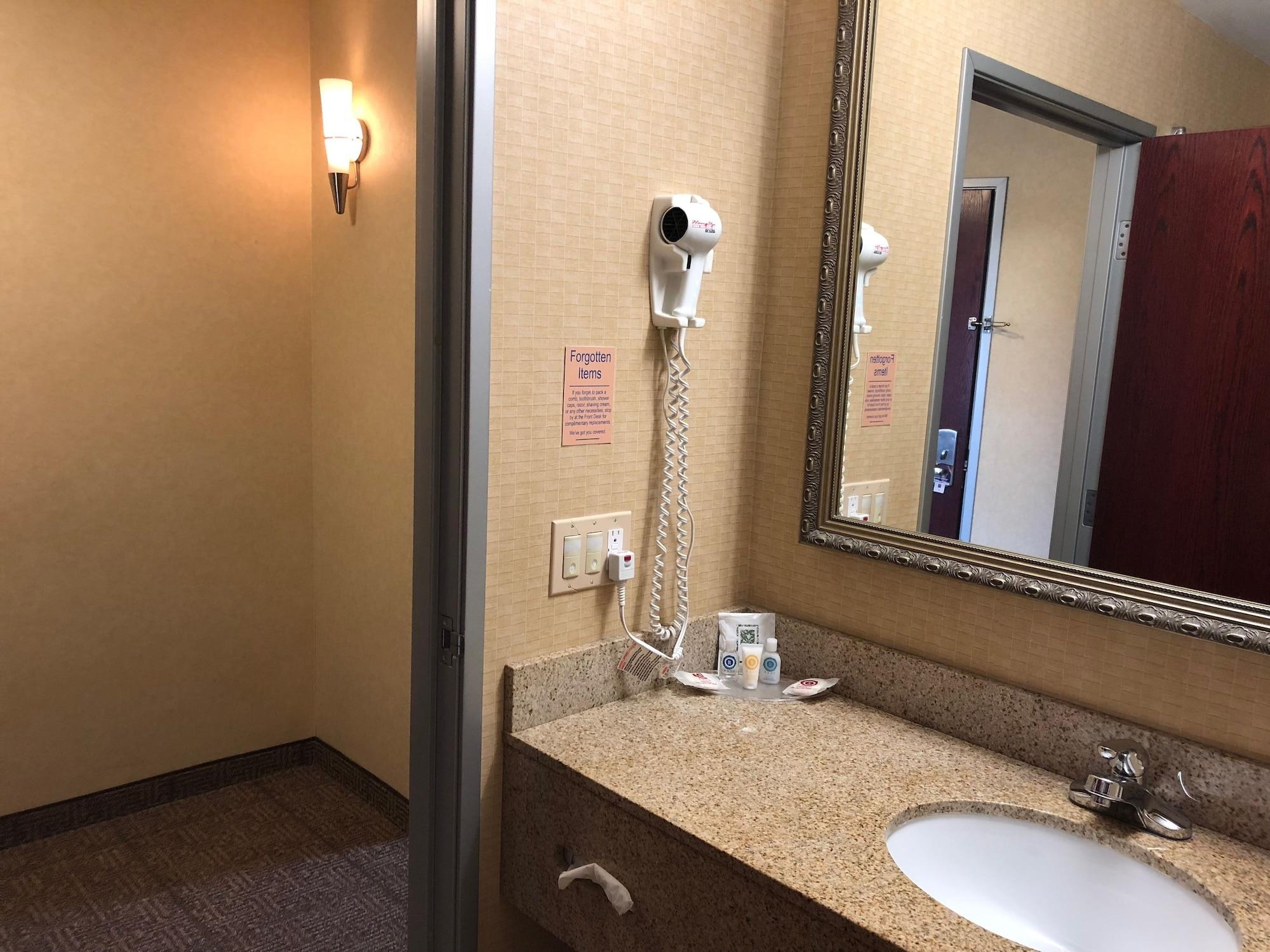 Comfort Suites South Элкхарт Экстерьер фото