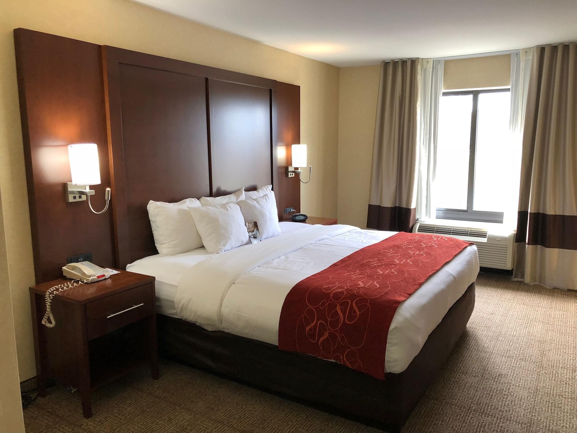 Comfort Suites South Элкхарт Экстерьер фото