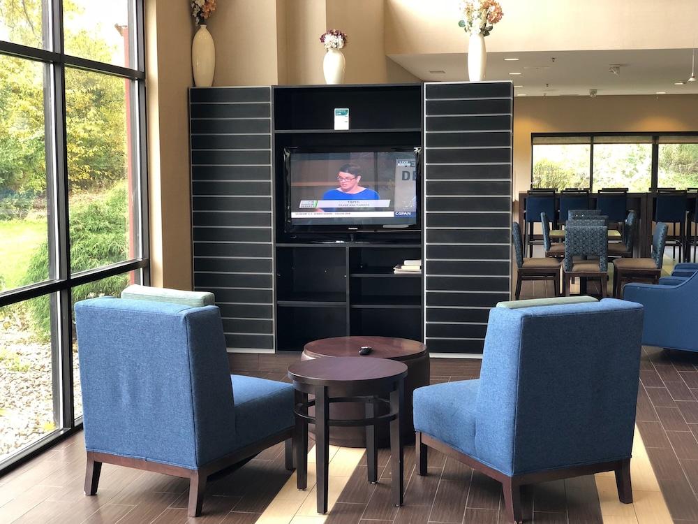 Comfort Suites South Элкхарт Экстерьер фото