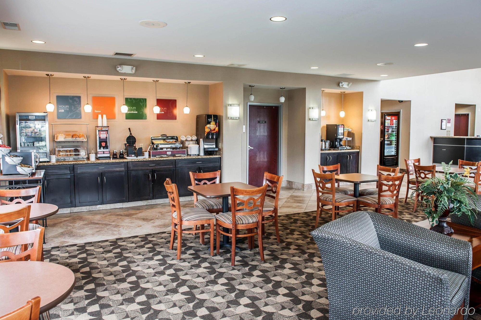 Comfort Suites South Элкхарт Экстерьер фото