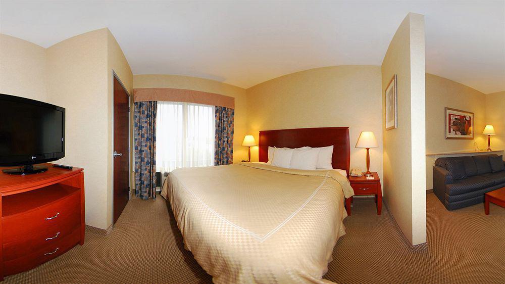 Comfort Suites South Элкхарт Номер фото
