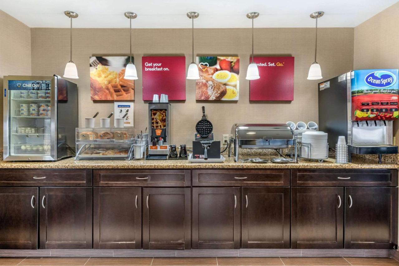 Comfort Suites South Элкхарт Экстерьер фото